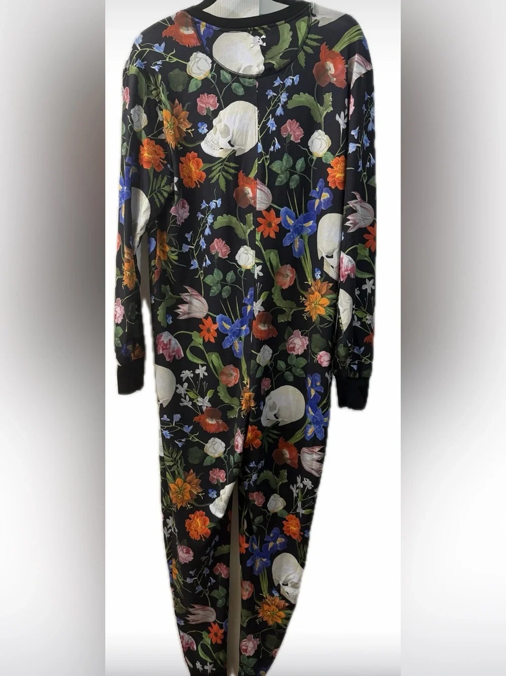 Unisex Black Floral HAND-PAINTED DUTCH FLORAL & Skull Pajama onesie size large